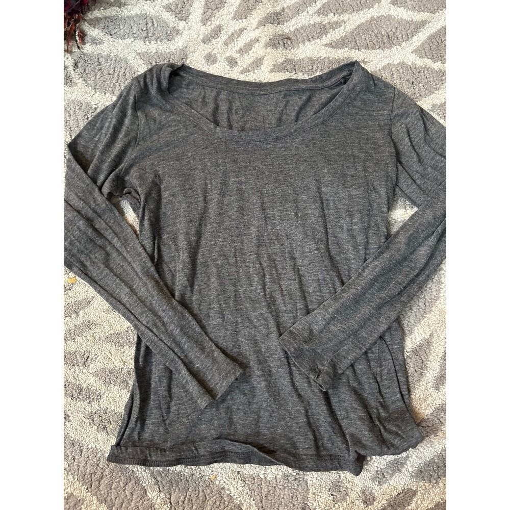 Soft Gray Basics Round VNeck Long Sleeve Tshirt